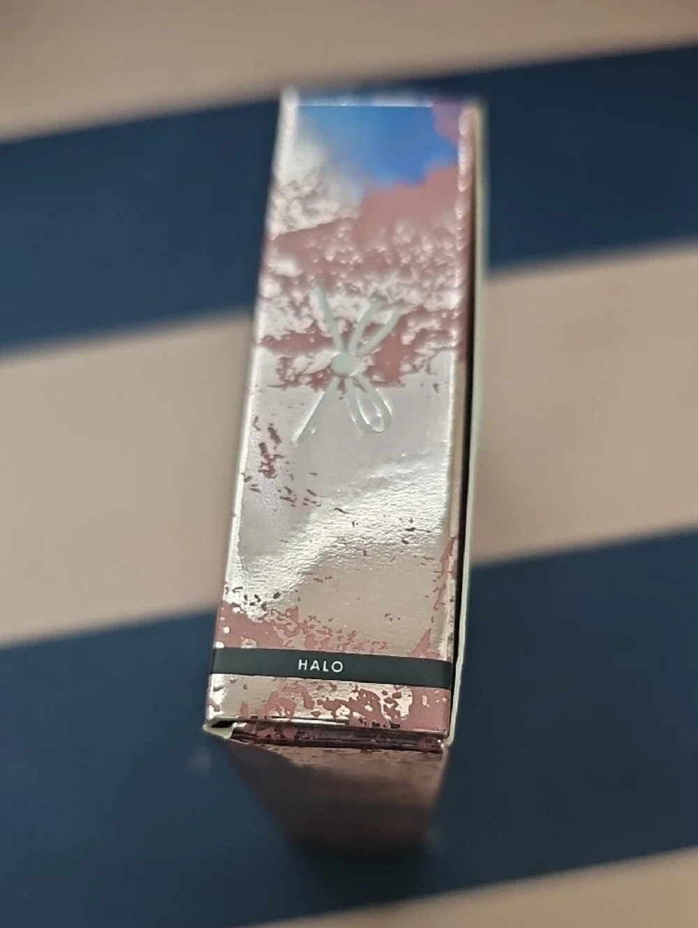 Ciaté London Marbled Light Illuminating Blusher - Halo - Picture 2 of 4